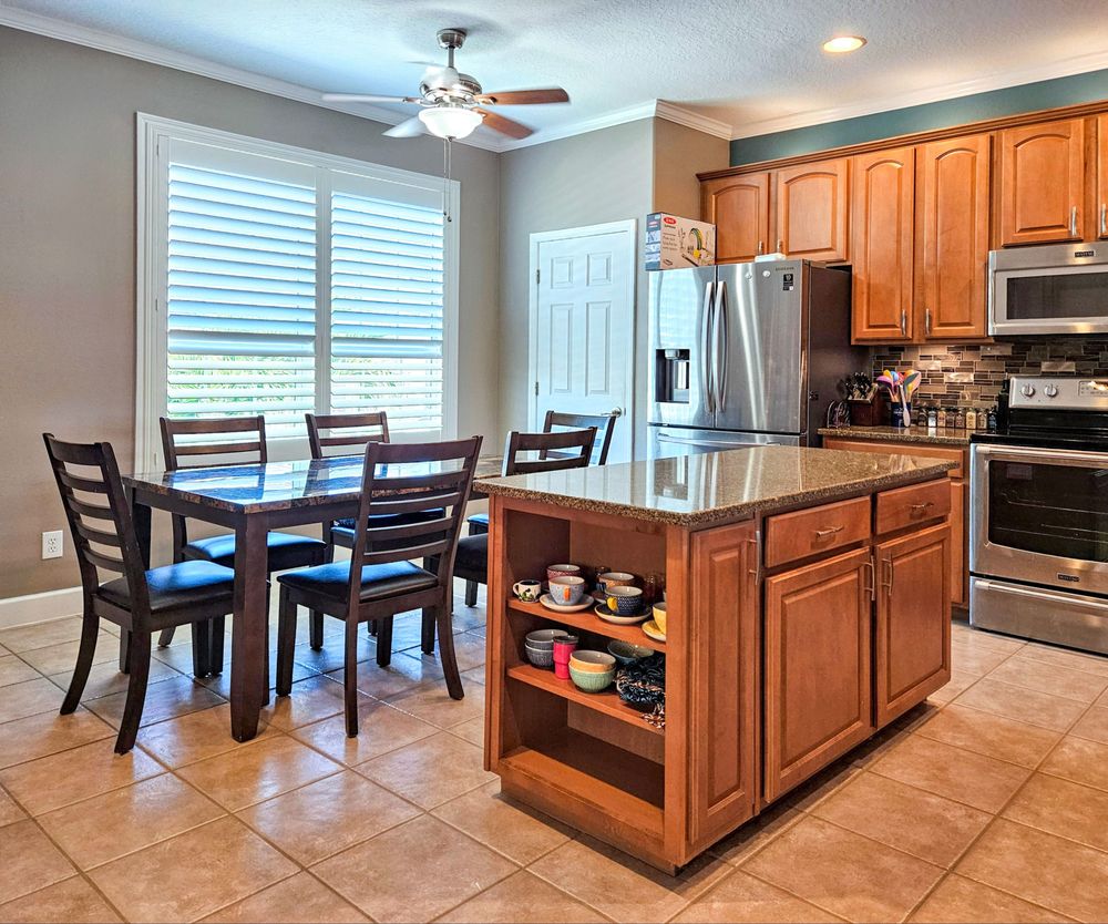 Cleaned kitchen — New Leaf client home
